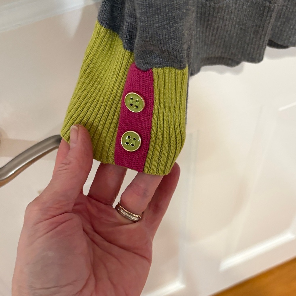 🎈5 for $15 Belle by Kim Gravel Gray Crewneck Sweater with Pink and Lime Trim - Picture 3 of 5